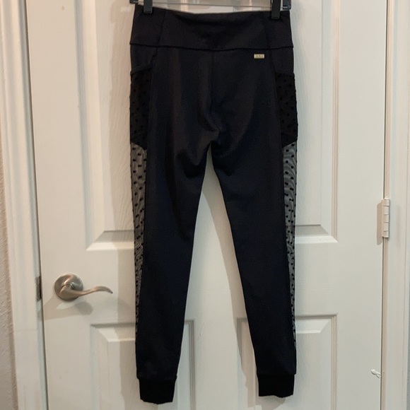 AlALA leggings - Picture 5 of 9